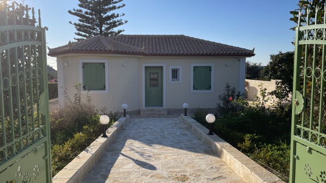 VILLA HELIOS ENTRANCE KEFALONIA LASSI VILLA HELIOS ENTRANCE KEFALONIA LASSI